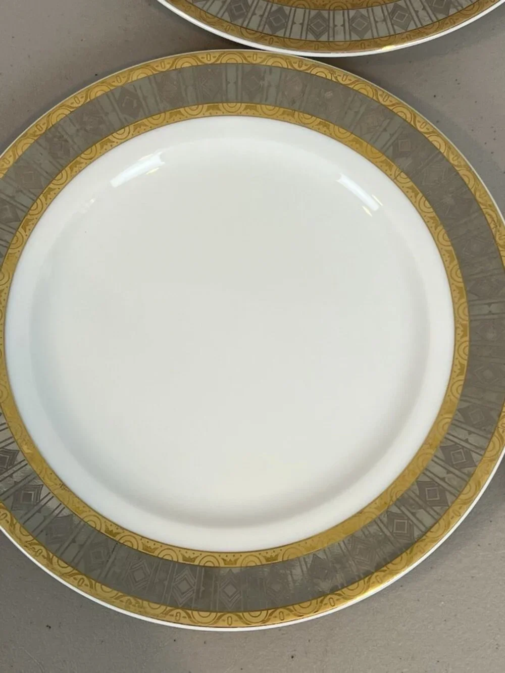 Carlsbad white porcelain